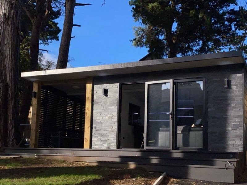 garden room with insulation