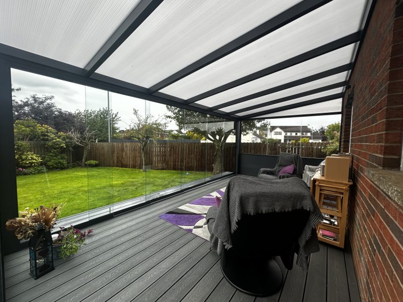 enclosed veranda moira